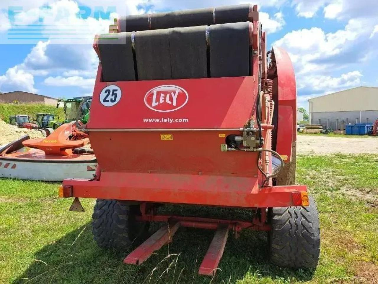 Lely rp 445 - Heinapress, kandiline: pilt 5 Lely rp 445 - Heinapress, kandiline: pilt 5