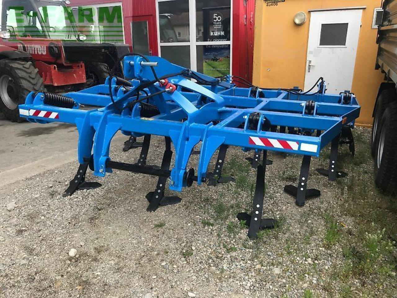 Lemken Flügelschargrubber 3,2m mit Dachringwalze hydr Tiefeneinstellung - Kultivaator: pilt 1 Lemken Flügelschargrubber 3,2m mit Dachringwalze hydr Tiefeneinstellung - Kultivaator: pilt 1