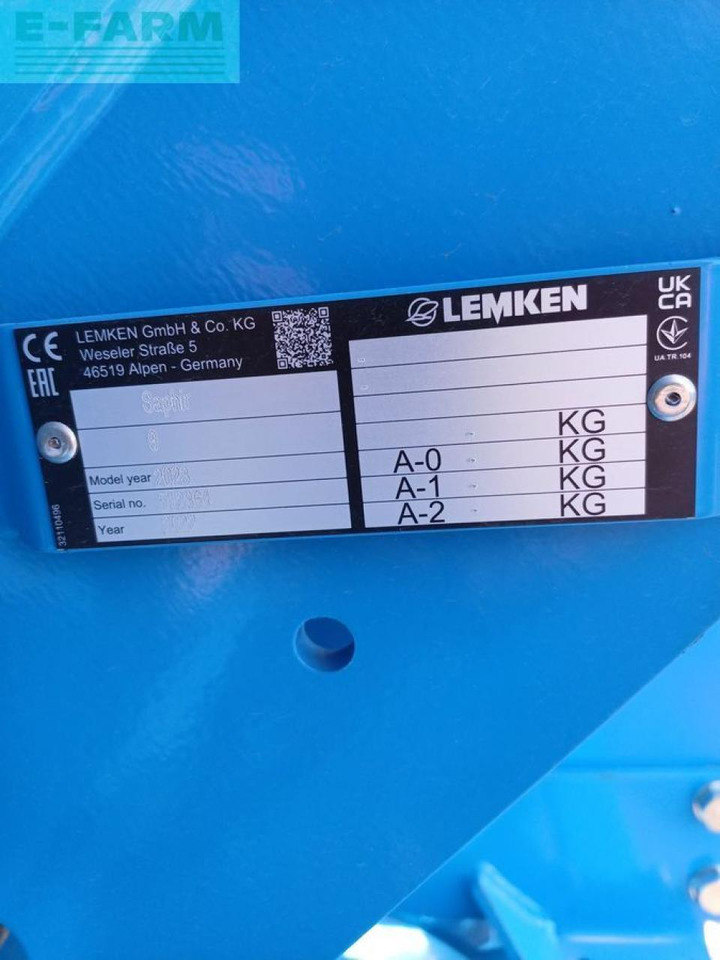Lemken saphir 9/300 auf trapezpackerwalze - Kombain-külvimasin: pilt 4 Lemken saphir 9/300 auf trapezpackerwalze - Kombain-külvimasin: pilt 4
