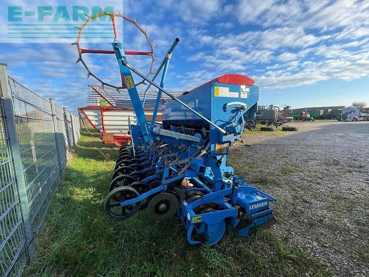 Lemken zirkon 9/300 u. saphir 7 ds 30 - Külvimasin: pilt 4 Lemken zirkon 9/300 u. saphir 7 ds 30 - Külvimasin: pilt 4