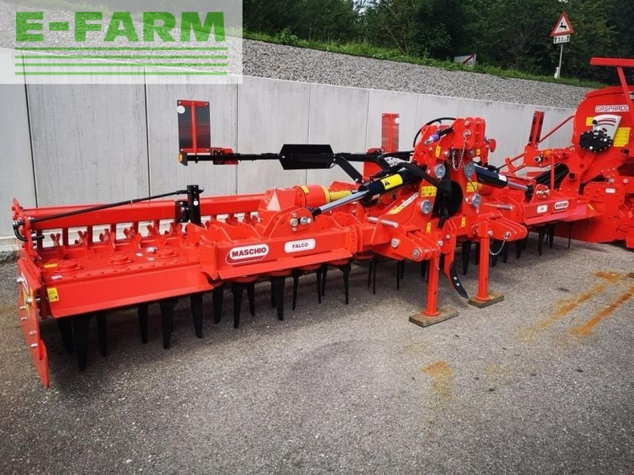 Maschio falco super 5000 kreiselegge klappbar - Maaharimisseadmed: pilt 2 Maschio falco super 5000 kreiselegge klappbar - Maaharimisseadmed: pilt 2