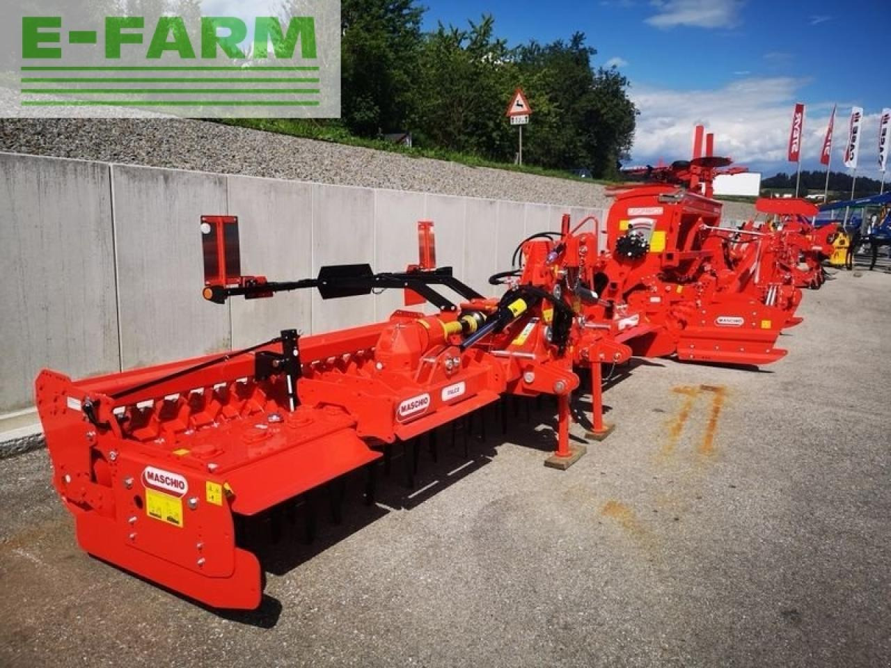 Maschio falco super 5000 kreiselegge klappbar - Maaharimisseadmed: pilt 3 Maschio falco super 5000 kreiselegge klappbar - Maaharimisseadmed: pilt 3