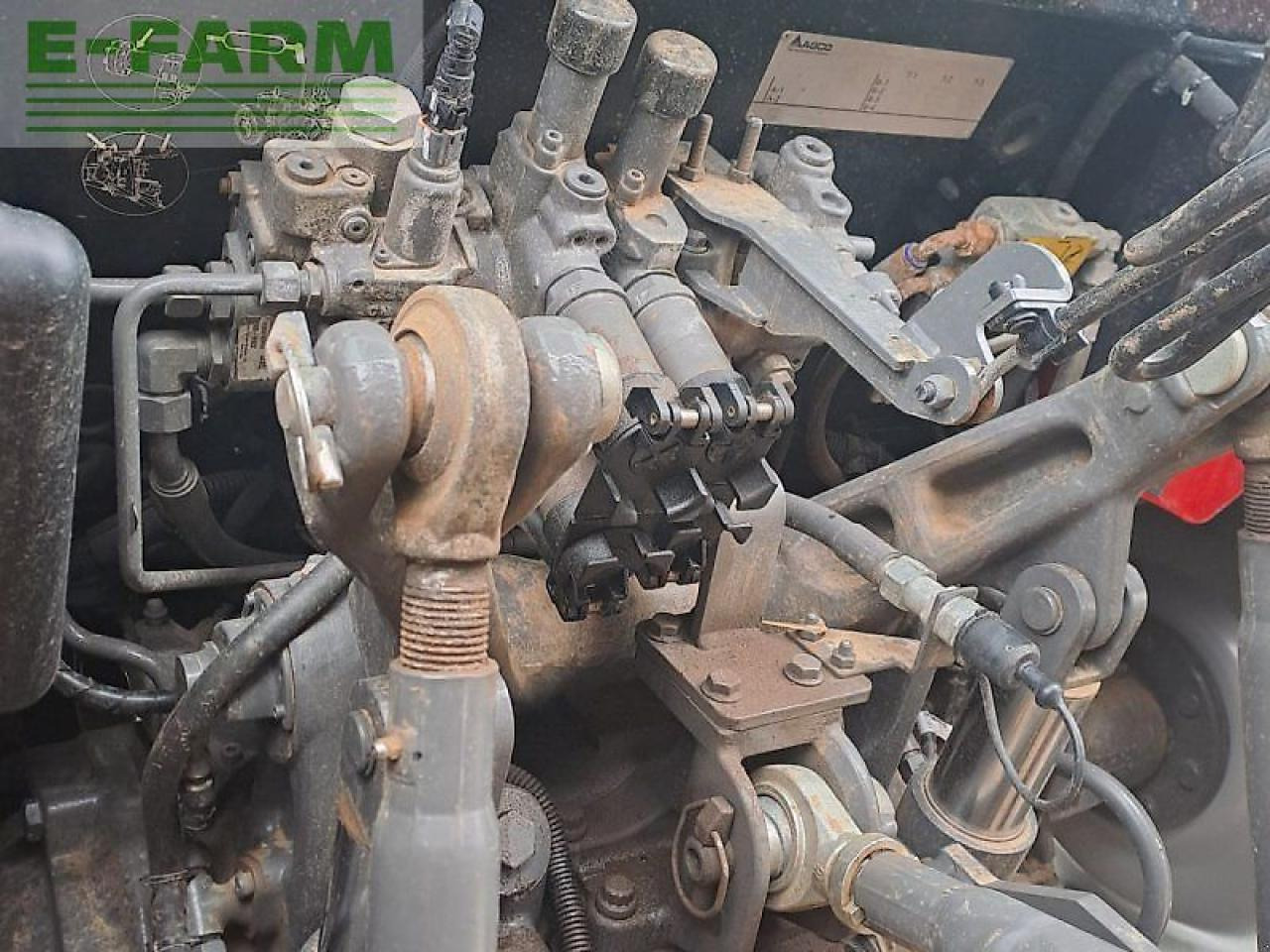 Massey Ferguson 4708 - Traktor: pilt 5 Massey Ferguson 4708 - Traktor: pilt 5