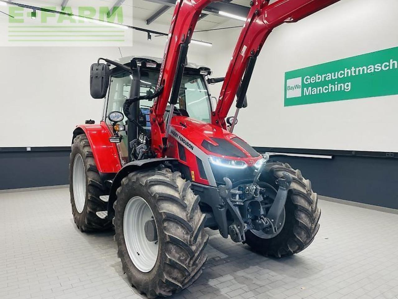 Massey Ferguson 5s.135 dyna-6 exclusive Exclusive - Traktor: pilt 3 Massey Ferguson 5s.135 dyna-6 exclusive Exclusive - Traktor: pilt 3