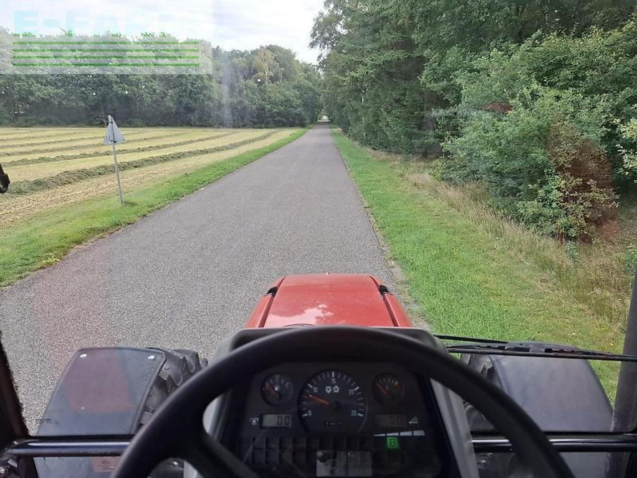 Traktor Massey Ferguson 6255: pilt 25