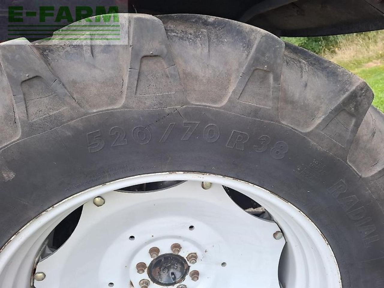 Traktor Massey Ferguson 6255: pilt 30