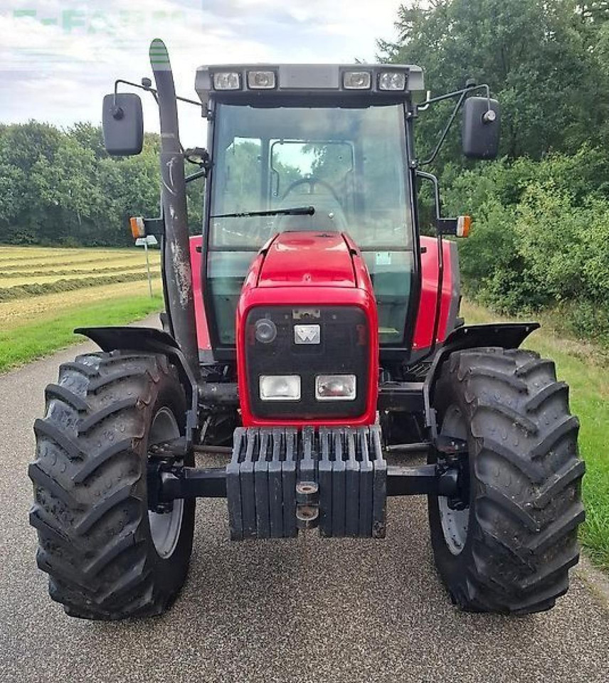 Traktor Massey Ferguson 6255: pilt 8