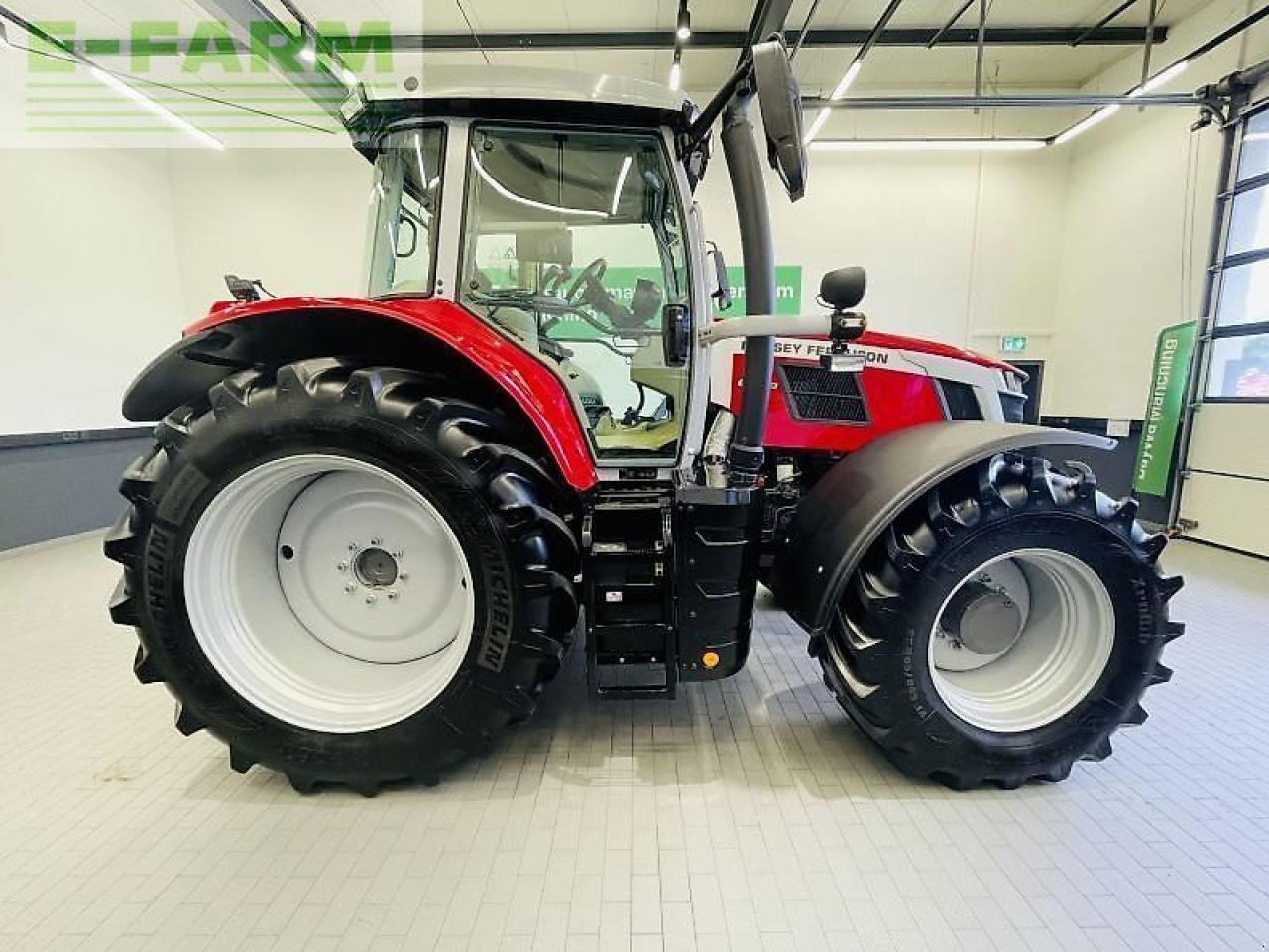 Massey Ferguson 6s.180 dyna-vt exclusive Exclusive - Traktor: pilt 4 Massey Ferguson 6s.180 dyna-vt exclusive Exclusive - Traktor: pilt 4