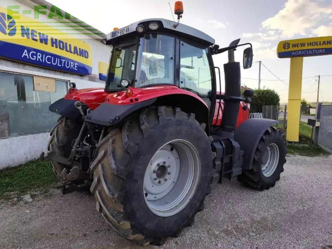 Massey Ferguson 7620 dyna-6 essential Essential - Traktor: pilt 3 Massey Ferguson 7620 dyna-6 essential Essential - Traktor: pilt 3