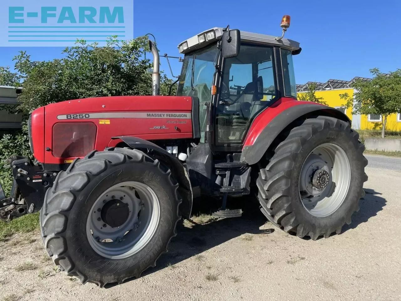 Massey Ferguson 8250-4 - Traktor: pilt 1 Massey Ferguson 8250-4 - Traktor: pilt 1