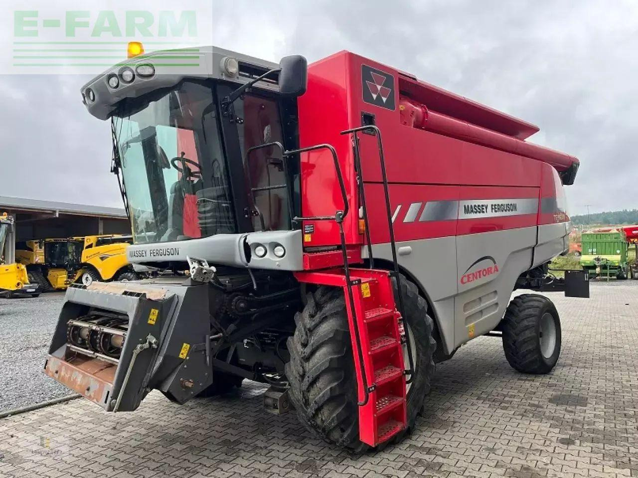 Massey Ferguson centora 7282 al - Kombain: pilt 1 Massey Ferguson centora 7282 al - Kombain: pilt 1