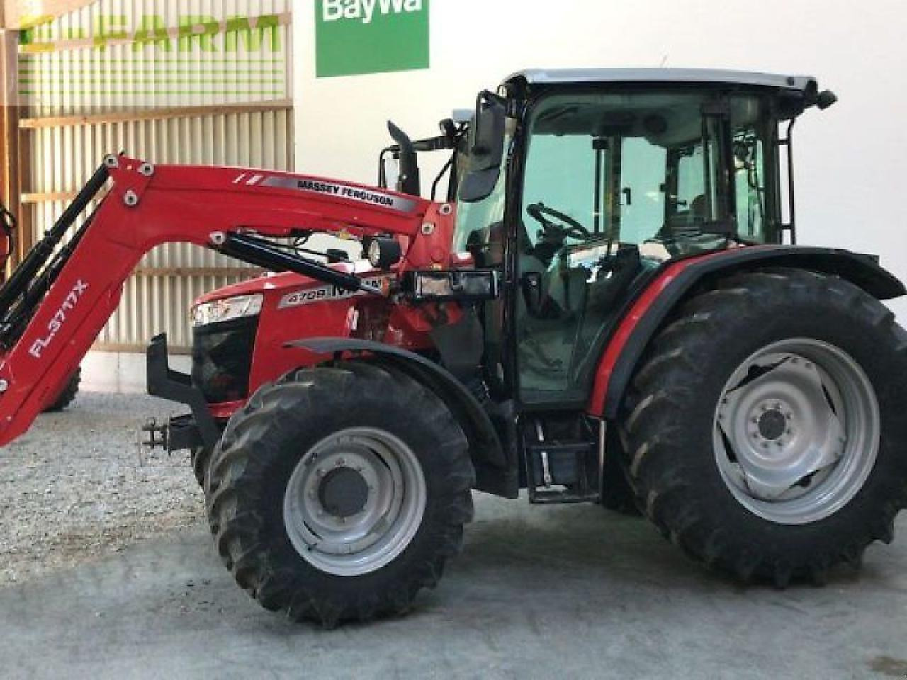 Massey Ferguson mf 4709 m dyna-2 essential - Traktor: pilt 3 Massey Ferguson mf 4709 m dyna-2 essential - Traktor: pilt 3