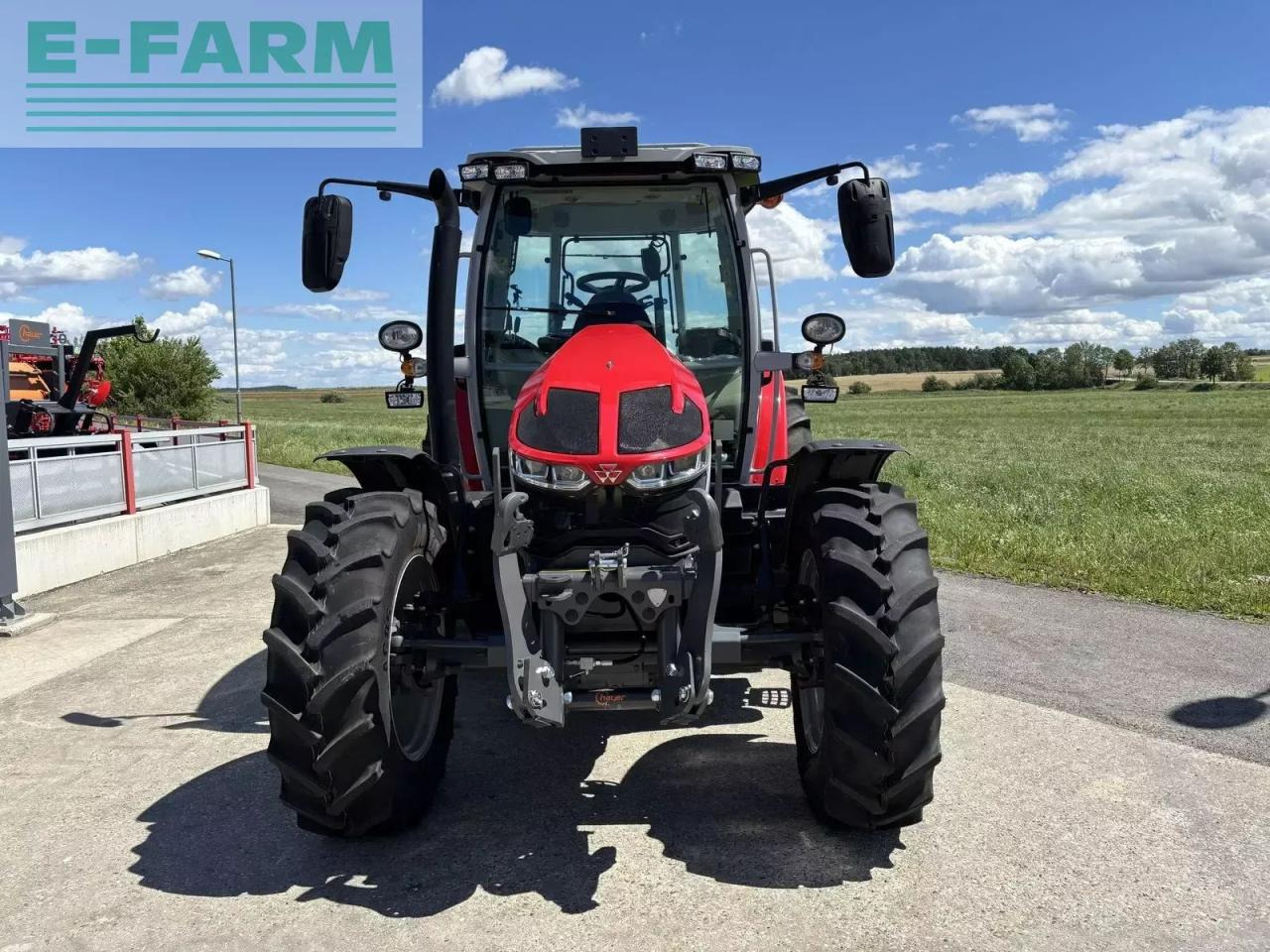 Massey Ferguson mf 5s.115 dyna-6 efficient Efficient - Traktor: pilt 2 Massey Ferguson mf 5s.115 dyna-6 efficient Efficient - Traktor: pilt 2