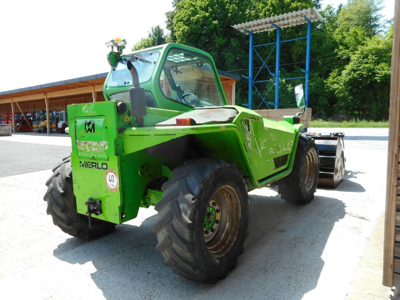 Merlo p33.7kt mit schaufel + greiferschaufel + gabel - Teleskooplaadur: pilt 4 Merlo p33.7kt mit schaufel + greiferschaufel + gabel - Teleskooplaadur: pilt 4
