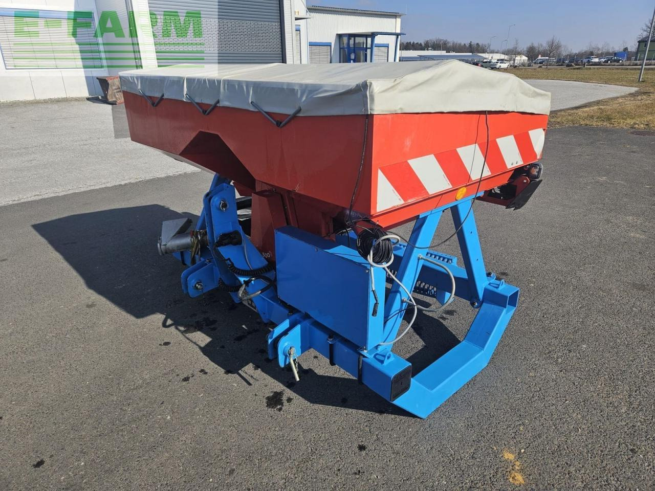 Monosem fronttank ft 1600 - Täppiskülvimasin: pilt 2 Monosem fronttank ft 1600 - Täppiskülvimasin: pilt 2