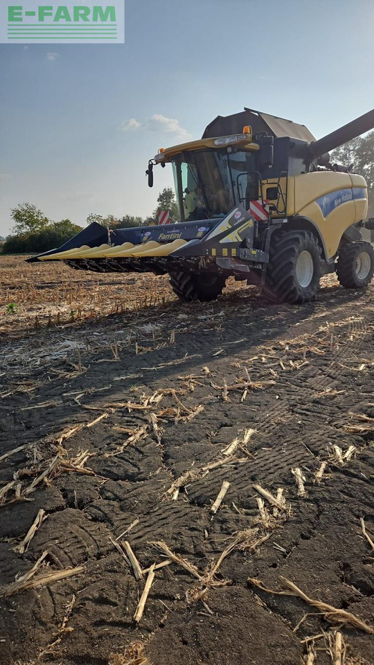 Kombain New Holland CX 860: pilt 6