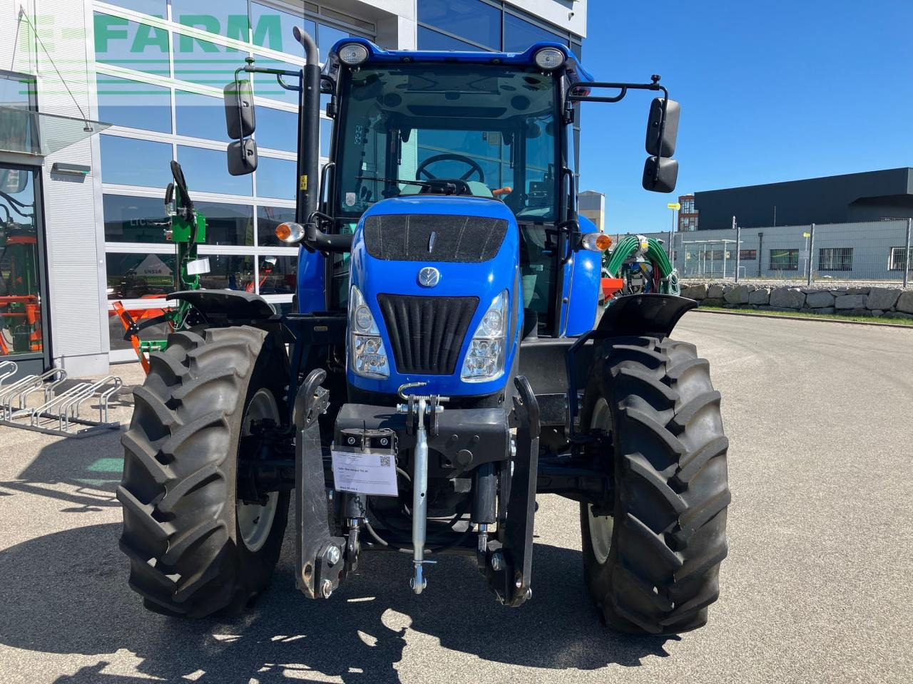 New Holland TD5.85 - Traktor: pilt 3 New Holland TD5.85 - Traktor: pilt 3
