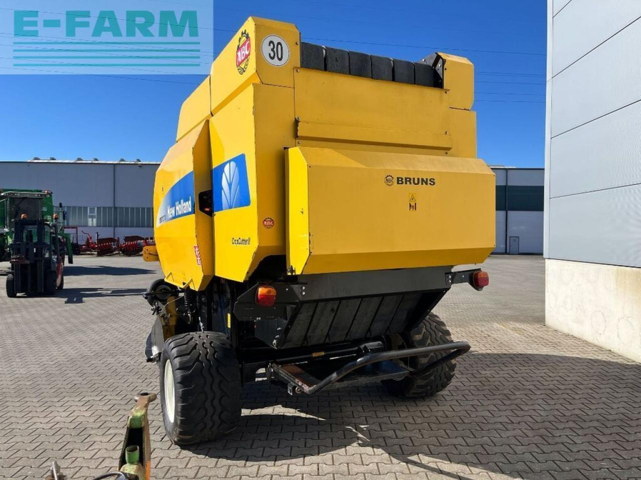 New Holland br 7070 rotorschneidwerk - Heinapress, kandiline: pilt 3 New Holland br 7070 rotorschneidwerk - Heinapress, kandiline: pilt 3