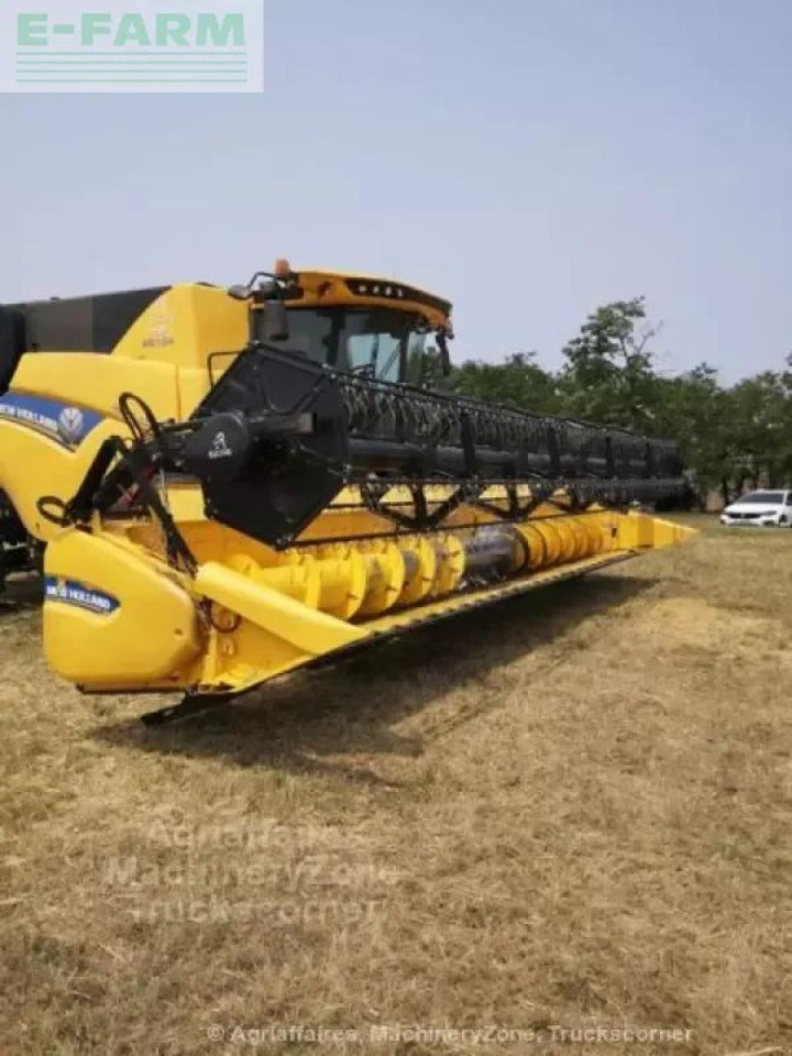 New Holland cr 8.90 - Kombain: pilt 3 New Holland cr 8.90 - Kombain: pilt 3
