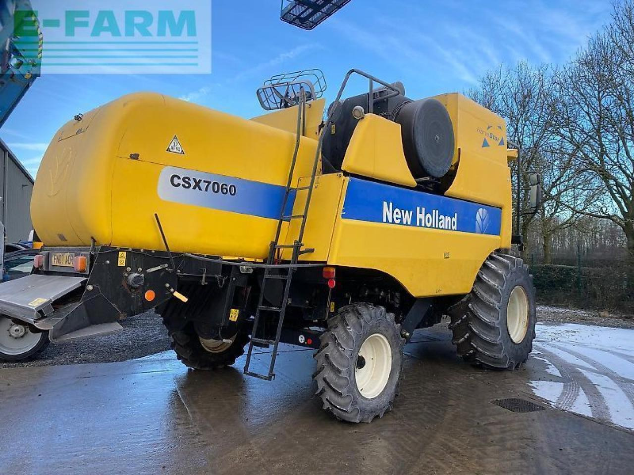 New Holland csx 7060 - Kombain: pilt 4 New Holland csx 7060 - Kombain: pilt 4
