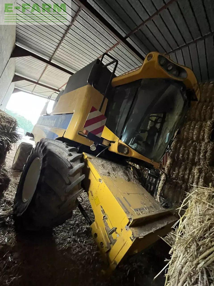 New Holland csx 7070 - Kombain: pilt 1 New Holland csx 7070 - Kombain: pilt 1