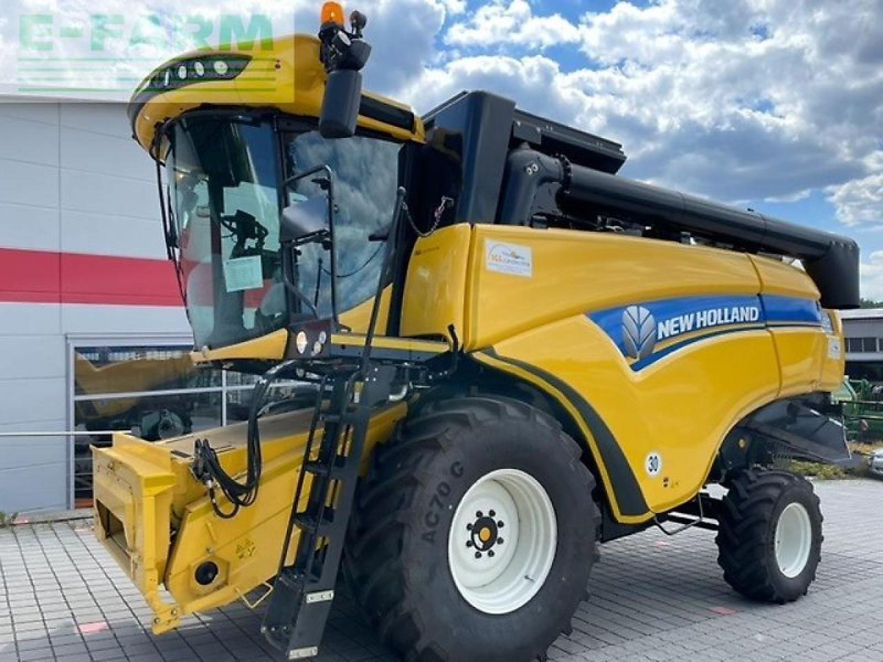 New Holland cx 5.80 - Kombain: pilt 2 New Holland cx 5.80 - Kombain: pilt 2