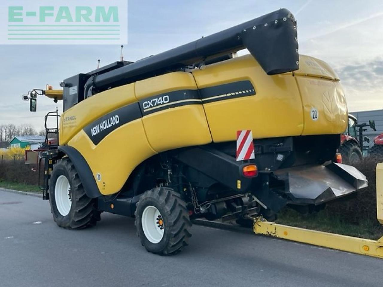 New Holland cx 740 - Kombain: pilt 3 New Holland cx 740 - Kombain: pilt 3