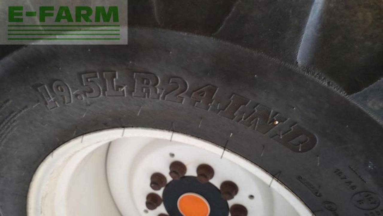 New Holland cx 8060 - Kombain: pilt 3 New Holland cx 8060 - Kombain: pilt 3