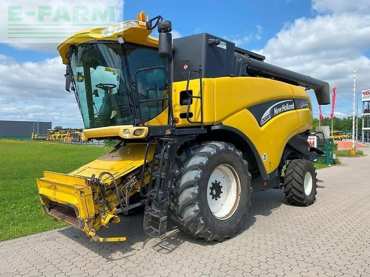 New Holland cx 880 - Kombain: pilt 1 New Holland cx 880 - Kombain: pilt 1
