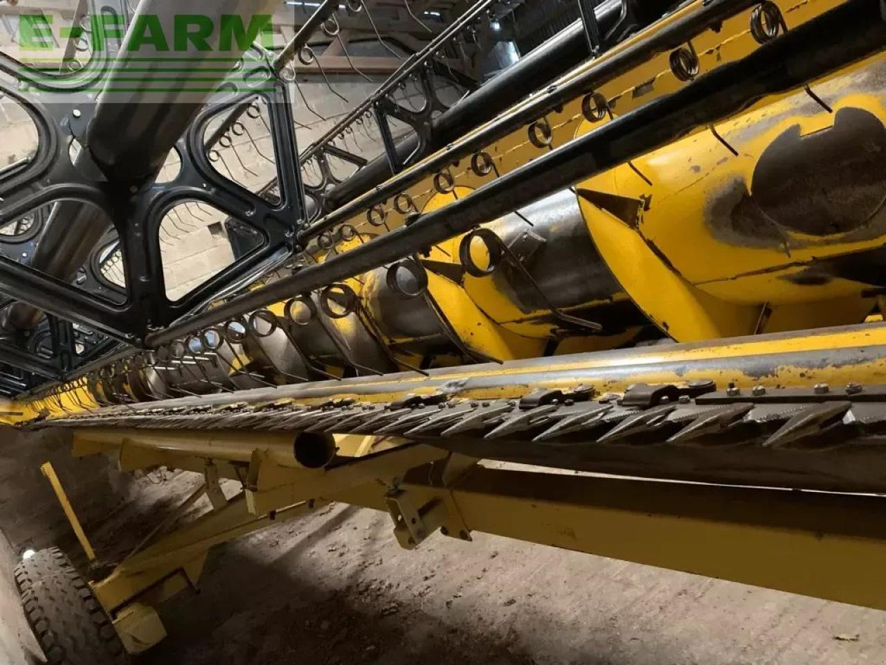 New Holland cx 880 hd - Kombain: pilt 4 New Holland cx 880 hd - Kombain: pilt 4