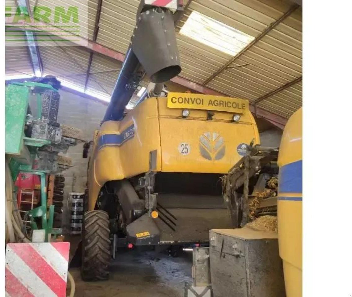 New Holland cx8-70 - Kombain: pilt 3 New Holland cx8-70 - Kombain: pilt 3