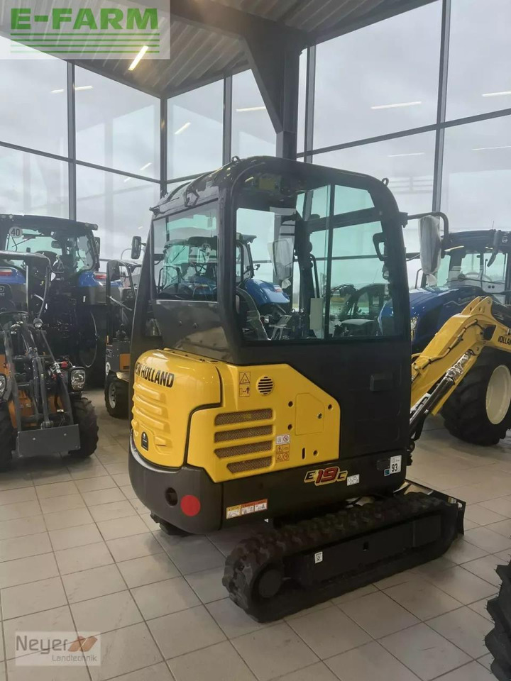 New Holland ec19c - Miniekskavaator: pilt 4 New Holland ec19c - Miniekskavaator: pilt 4