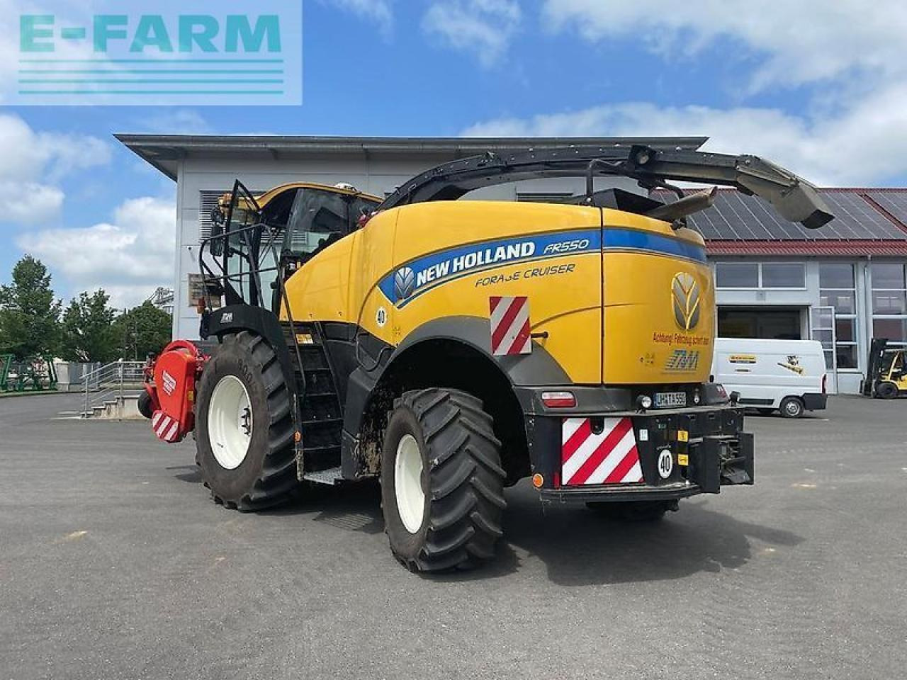 New Holland fr 550 häcksler inkl. kemper pickup mais gebiss - Koristusmasin: pilt 4 New Holland fr 550 häcksler inkl. kemper pickup mais gebiss - Koristusmasin: pilt 4
