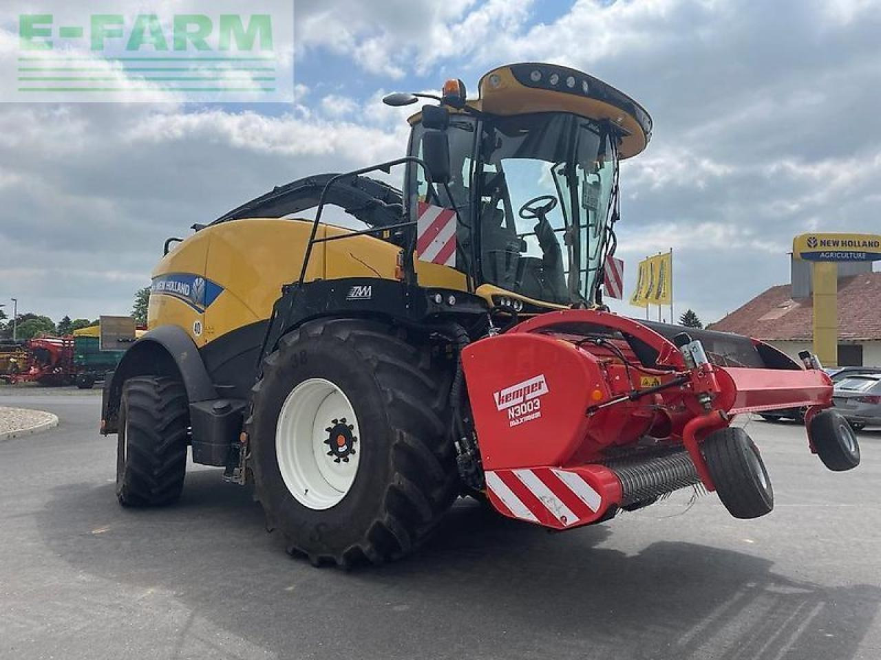 New Holland fr 550 häcksler inkl. kemper pickup mais gebiss - Koristusmasin: pilt 2 New Holland fr 550 häcksler inkl. kemper pickup mais gebiss - Koristusmasin: pilt 2