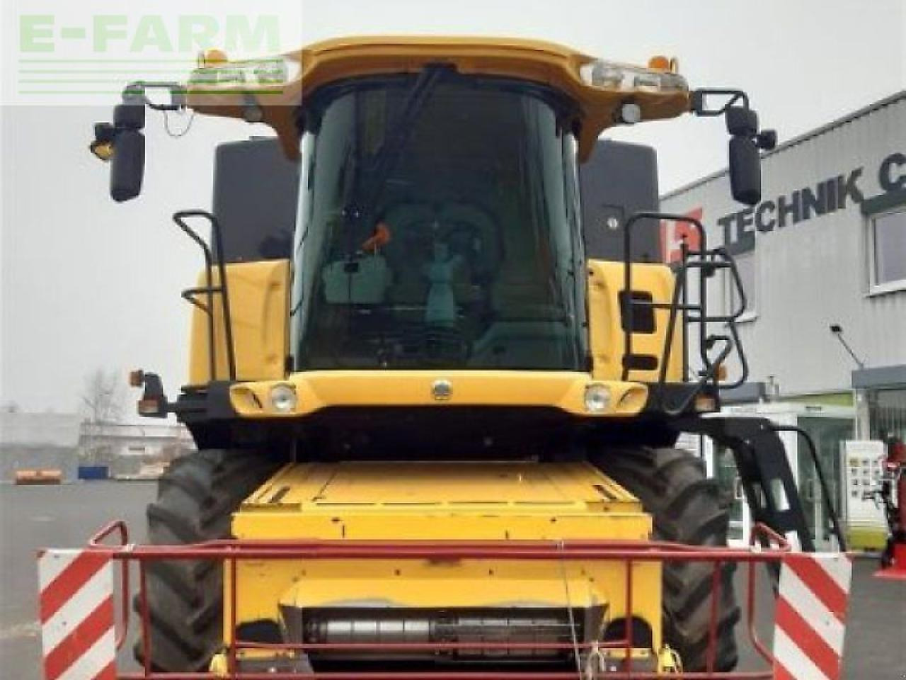 New Holland gebr. mähdrescher new holland - Kombain: pilt 5 New Holland gebr. mähdrescher new holland - Kombain: pilt 5