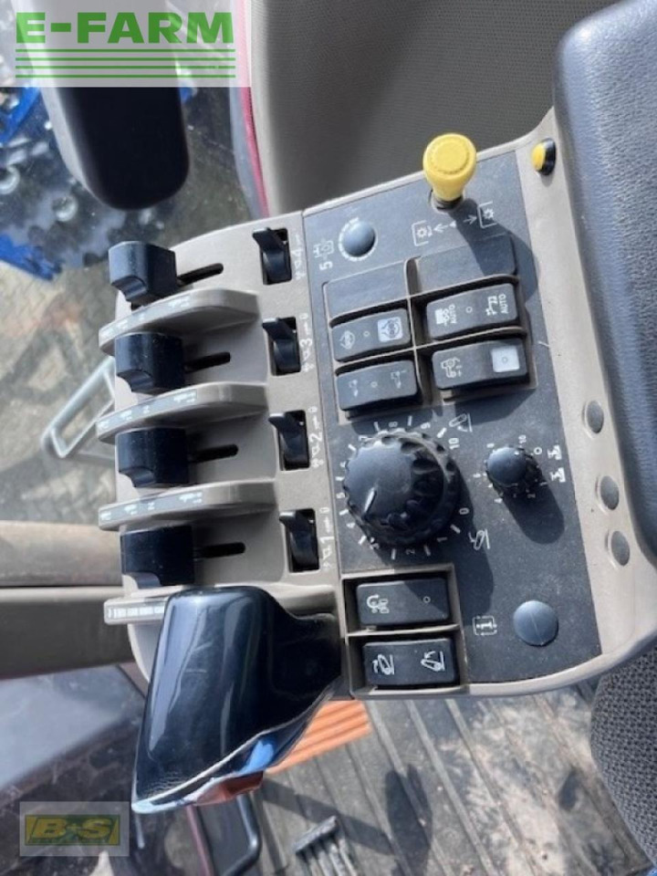 Traktor New Holland magnum 280: pilt 9