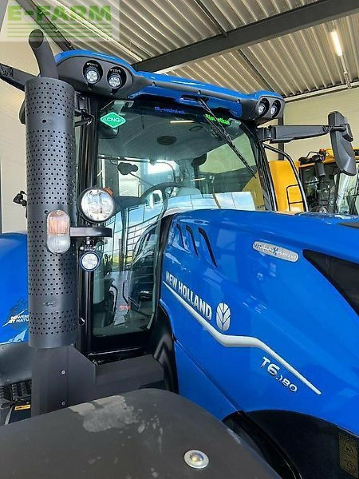 New Holland methangas-traktor t6.180 methane power *lagernd* Methane Power - Traktor: pilt 4 New Holland methangas-traktor t6.180 methane power *lagernd* Methane Power - Traktor: pilt 4
