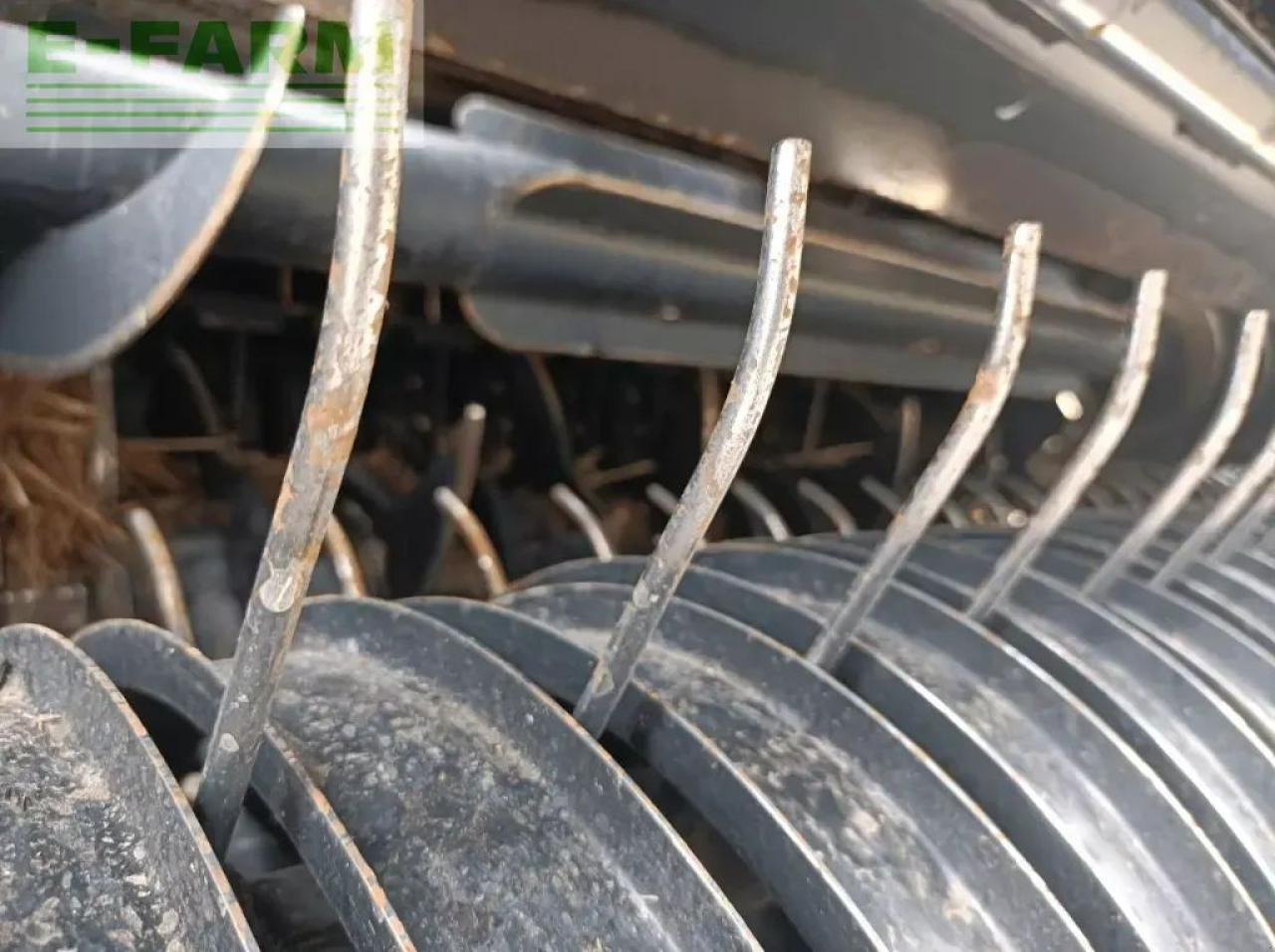 New Holland rolt belt 180 superfeed - Heinapress, kandiline: pilt 4 New Holland rolt belt 180 superfeed - Heinapress, kandiline: pilt 4