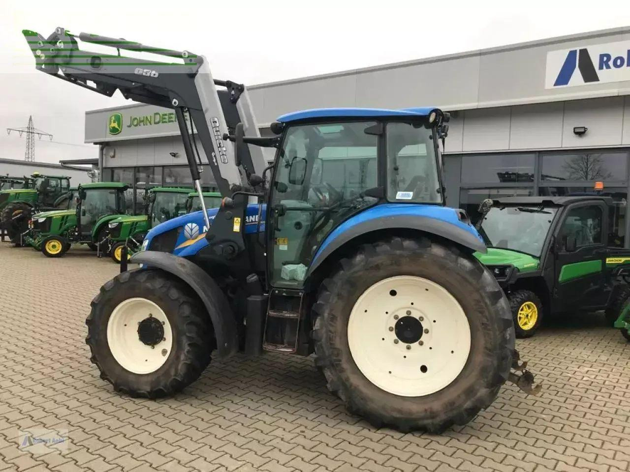 New Holland t4.85 - Traktor: pilt 3 New Holland t4.85 - Traktor: pilt 3