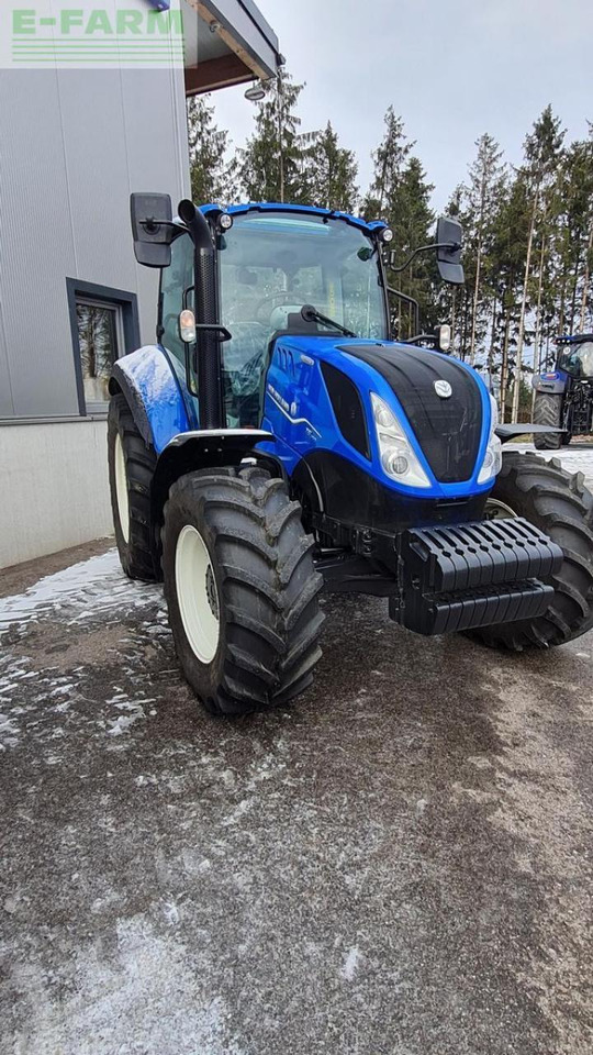 New Holland t5.100 electro command (stufe v) - Traktor: pilt 2 New Holland t5.100 electro command (stufe v) - Traktor: pilt 2