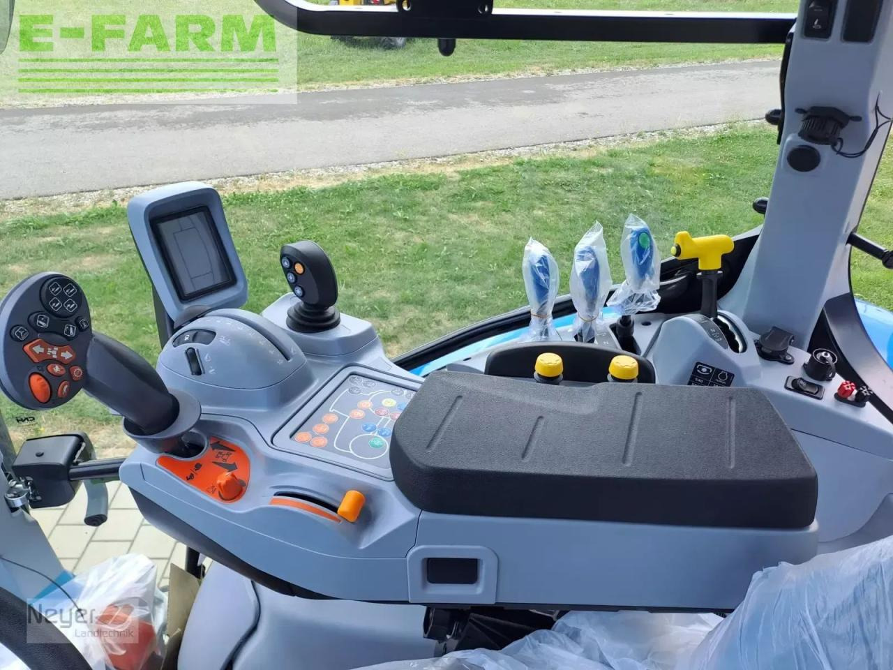 New Holland t5.120 dynamic command | basetec - Traktor: pilt 3 New Holland t5.120 dynamic command | basetec - Traktor: pilt 3