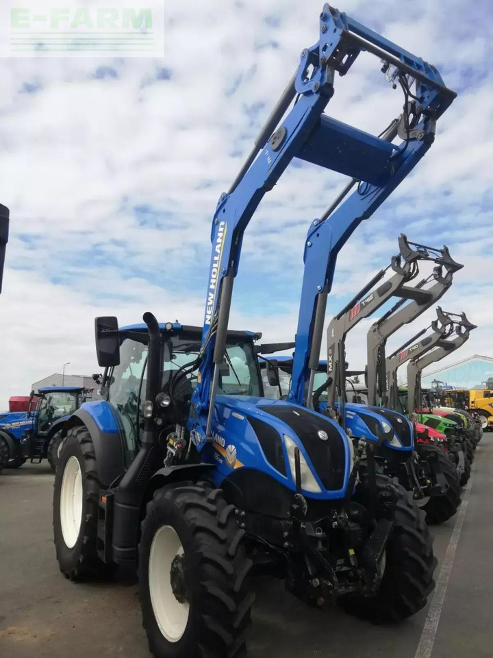 New Holland t6.145 dynamic command - Traktor: pilt 2 New Holland t6.145 dynamic command - Traktor: pilt 2