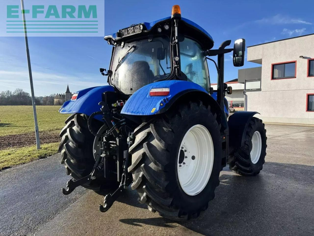 New Holland t6.180 auto command (stage v) - Traktor: pilt 5 New Holland t6.180 auto command (stage v) - Traktor: pilt 5