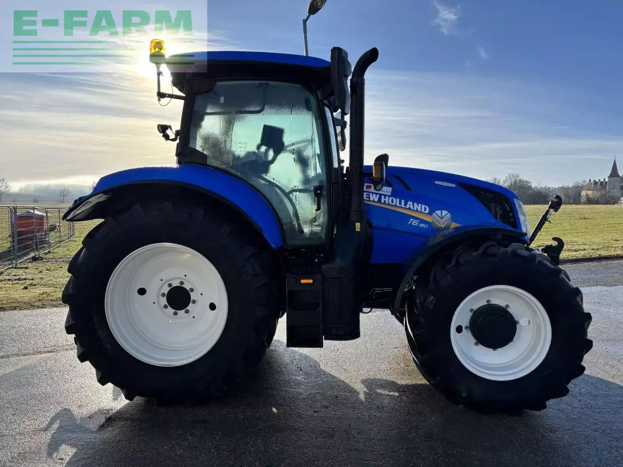 New Holland t6.180 auto command (stage v) - Traktor: pilt 4 New Holland t6.180 auto command (stage v) - Traktor: pilt 4
