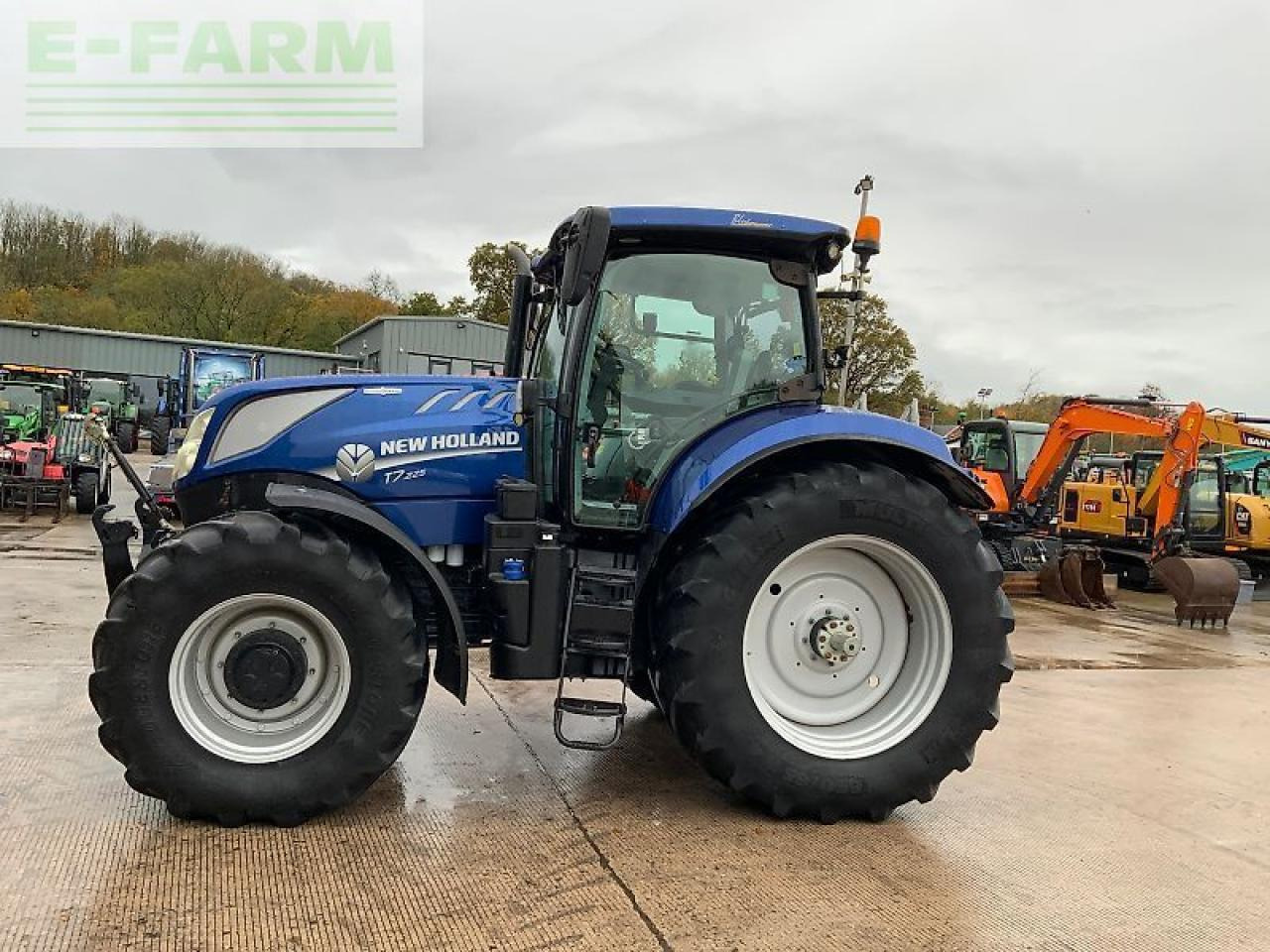 New Holland t7.225 blue power tractor (st25102) - Traktor: pilt 5 New Holland t7.225 blue power tractor (st25102) - Traktor: pilt 5