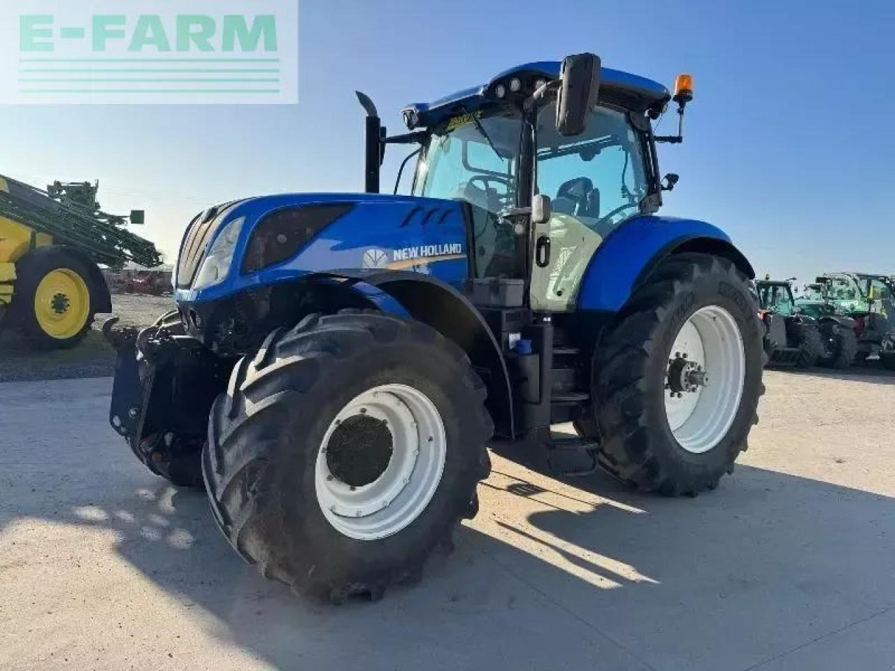 New Holland t7.260 pc - Traktor: pilt 1 New Holland t7.260 pc - Traktor: pilt 1