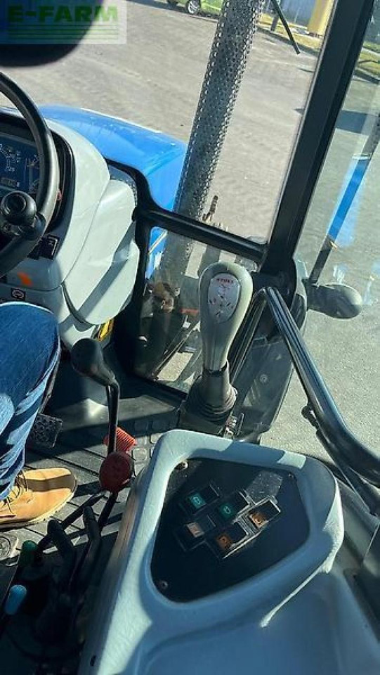 New Holland td 5010 traktor 2075 bh allrad - Traktor: pilt 3 New Holland td 5010 traktor 2075 bh allrad - Traktor: pilt 3