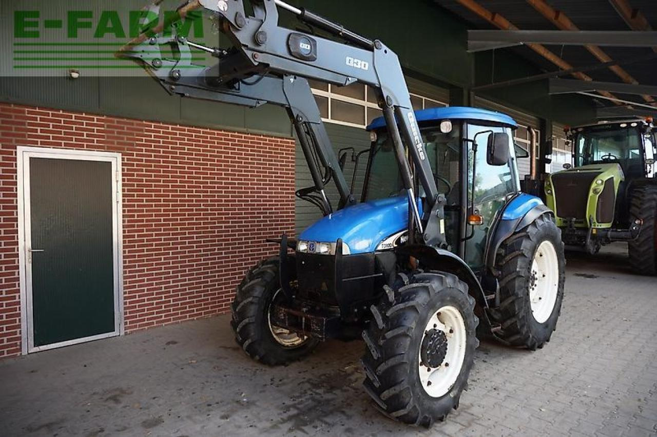 New Holland td80d mit quicke frontlader D - Traktor: pilt 3 New Holland td80d mit quicke frontlader D - Traktor: pilt 3