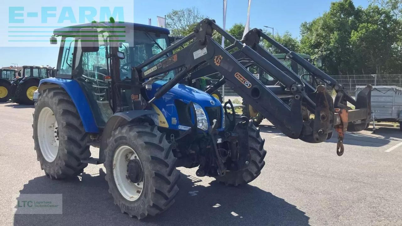 New Holland tl 80 a A - Traktor: pilt 2 New Holland tl 80 a A - Traktor: pilt 2