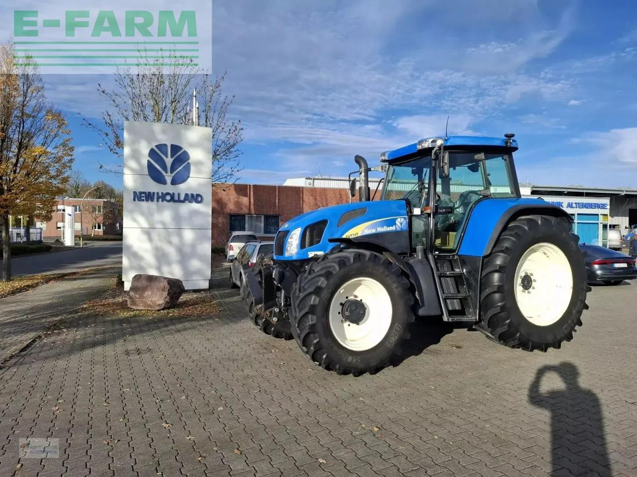 New Holland tvt 145 - Traktor: pilt 2 New Holland tvt 145 - Traktor: pilt 2